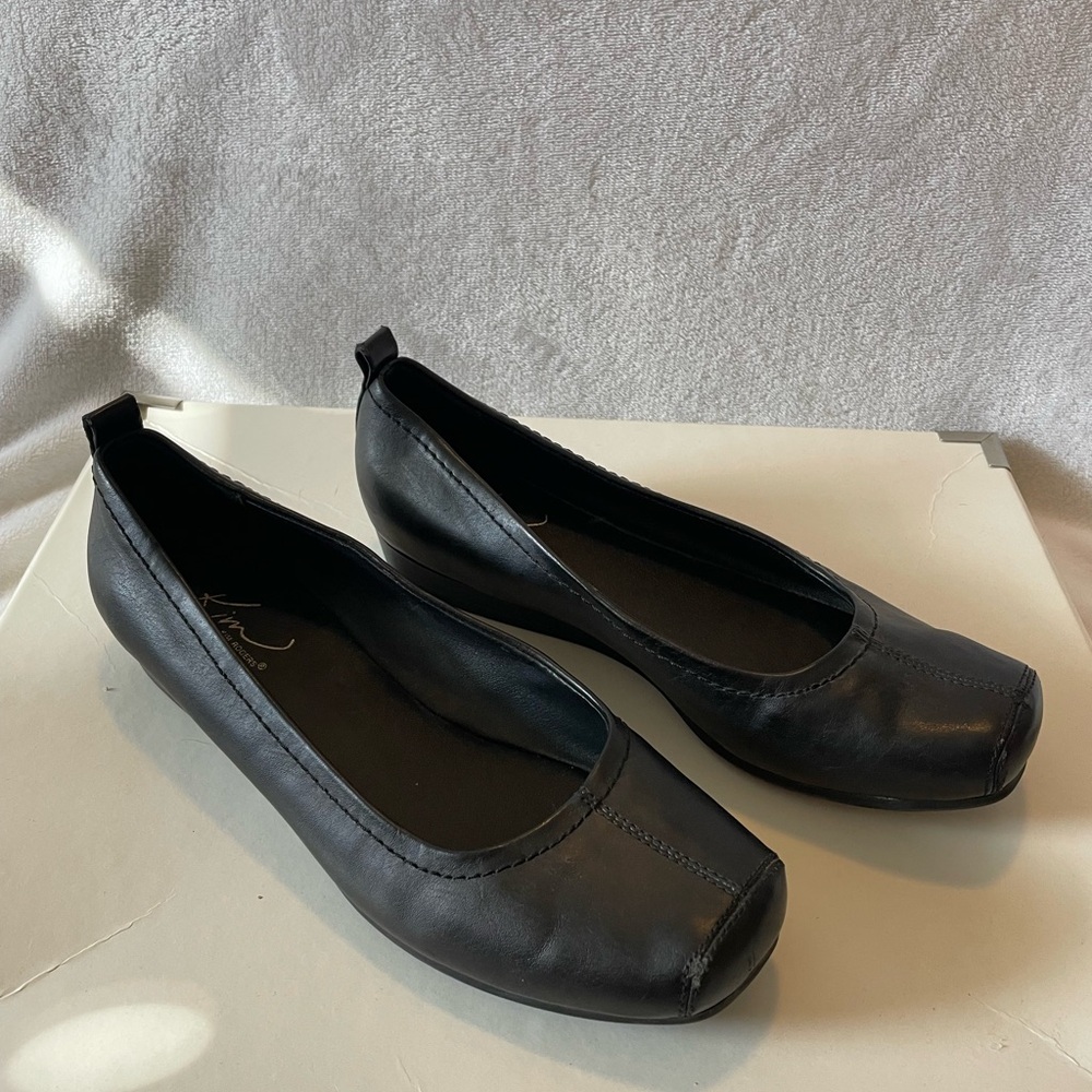 Kim Rogers Black Women's Flats